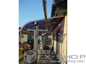 のバルコニー・ベランダ屋根 ライザーテラス? R型 屋根タイプ 連棟 積雪〜20cm対応 施工例