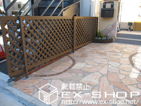 のフェンス・柵 木樹脂フェンス J5型 自在柱式 施工例