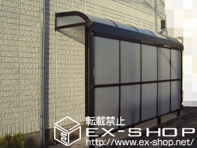 のテラス屋根 ライザーテラスII R型 テラスタイプ 単体 積雪〜20cm対応＋前面スクリーン 2段＋側面ランマパネル（4尺用） 施工例