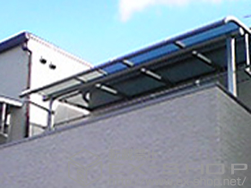 のバルコニー・ベランダ屋根 プレシオステラス R型 単体 屋根タイプ 積雪〜20cm対応 施工例