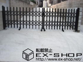 のカーゲート トリップゲート 傾斜地専用型 ノンレール 両開き 施工例