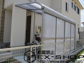 のテラス屋根 ライザーテラスII  R型 テラスタイプ 単体 積雪〜20cm対応+面スクリーン 2段 + ふさぎ材 施工例