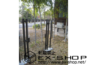 の門扉 イーネット門扉1型 片・内開き[スチール丸門柱仕様] 施工例