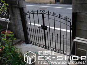 の門扉 トラディシオン門扉2型 両・内開き[門柱仕様] 施工例