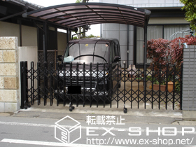 のカーゲート カミンゲートE1型 ノンレール 片開き 施工例