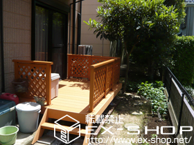 のウッドデッキ リウッドデッキII  標準 単体＋リウッドステップ3型Sタイプ（1段）＋スタンダードデッキフェンス2型（ラチス格子） 施工例