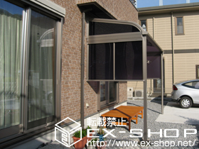 のテラス屋根 ライザーテラスII R型 単体 テラスタイプ 積雪〜20cm対応＋側面スクリーン ＋側面ランマパネル R型用＋側面スクリーンランマふさぎ材セット 施工例