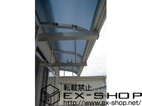 のバルコニー・ベランダ屋根 ヴェクター R型 ルーフタイプ 単体 積雪〜20cm対応+吊り下げ物干し　標準　2本入 施工例