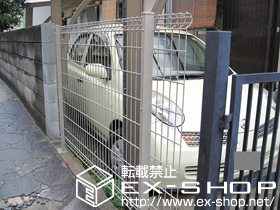 のフェンス・柵 ハイグリッドフェンスN8型 フリーポールタイプ 施工例