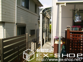 のテラス屋根 ライザーテラスII  R型 テラスタイプ 単体 積雪〜20cm対応＋前面スクリーン（2段） 施工例