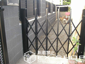 のカーゲート トリップゲート PA型 ノンレール 片開き 施工例