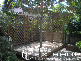 のウッドデッキ リコステージII 単体＋ウッドパーティション 施工例