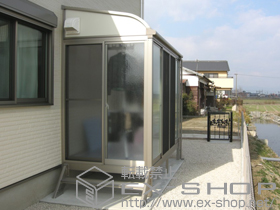 のテラス囲い・サンルーム ほせるんですII R型 床納まり 施工例