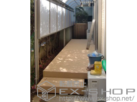 のウッドデッキ リウッドデッキII 連棟 施工例