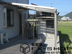 のテラス屋根 ライザーテラスII  F型 テラスタイプ 単体 積雪〜20cm対応+吊下げ物干し ワイド　標準 2本入り 施工例