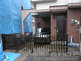 のカーゲート レイオス2型 ノンレール 片開き 施工例