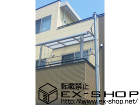 のバルコニー・ベランダ屋根 ライザーテラスII R型 屋根タイプ 単体 積雪〜20cm対応+屋根材ホルダー 関東間用　3本入り+吊り下げ物干し 標準用 2本入り 施工例