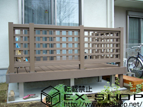 のウッドデッキ リウッドデッキII 単体＋リウッドデッキフェンス・門扉 1型（井桁格子） 施工例