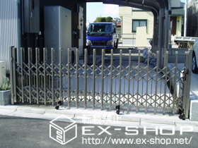 のカーゲート トリップゲート ペットガード型 ノンレール 片開き 施工例