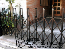 のカーゲート トリップゲート PB型 ノンレール 片開き 施工例