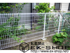 のフェンス・柵 メッシュフェンスA型 スチール製 自在柱式 施工例