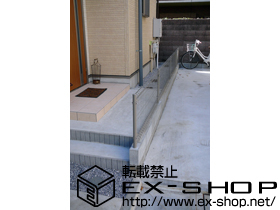 のフェンス・柵 イーネットフェンス1M型 間仕切仕様 施工例