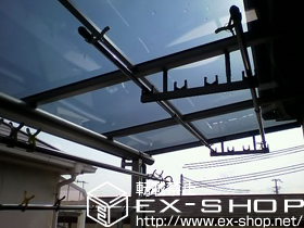 のバルコニー・ベランダ屋根 ヴェクターテラス F型 屋根タイプ 単体　積雪〜20cm対応＋吊り下げ物干し 施工例