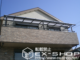 のバルコニー・ベランダ屋根 ライザーテラスII R型 屋根タイプ 連棟 積雪〜20cm対応＋吊り下げ物干し 標準 3本入 施工例