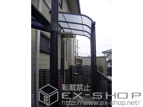 のテラス屋根 ライザーテラスII R型 単体 テラスタイプ 積雪〜20cm対応+前面スクリーン 2段仕様 施工例