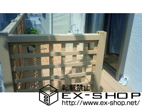 のウッドデッキ リウッドデッキII 単体+リウッドデッキフェンス1型（井桁格子） 施工例