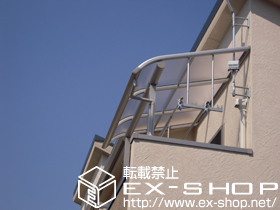 のバルコニー・ベランダ屋根 ヴェクターテラス R型 屋根タイプ 単体 積雪〜20cm対応＋吊り下げ物干し　標準　2本入 施工例