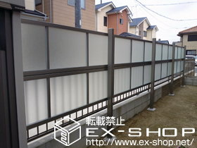 のフェンス・柵 シャレオRP型フェンス 多段柱仕様[フリーポールタイプ] 施工例