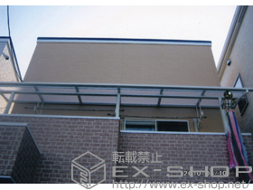 のバルコニー・ベランダ屋根 ライザーテラス?R型 テラスタイプ 連棟 積雪〜20cm対応 施工例