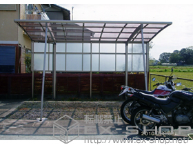 のカーポート カーブポートシグマIII 積雪〜20cm対応＋サイドパネル H=500+800 ロング柱23用 施工例