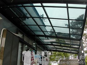 のカーポート ルーフポートシグマIII 縦連棟 積雪〜30ｃｍ対応＋着脱式補助柱　2本入 施工例