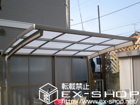 のサイクルポート・駐輪場 カーブパークシグマIII パネル1面囲い 積雪〜30cm対応 施工例