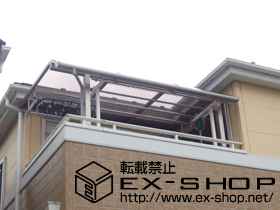 のバルコニー・ベランダ屋根 ライザーテラスII R型 屋根タイプ 単体 積雪〜20cm対応+吊り下げ物干し　ショート　2本入 施工例