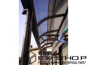 のバルコニー・ベランダ屋根 ライザーテラスII R型 屋根タイプ 単体　積雪〜20cm対応 施工例