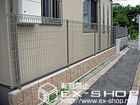 のフェンス・柵 ハイグリッドフェンスN8型 フリーポールタイプ（スチール） 施工例