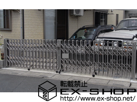 のカーゲート レイオス3型 ノンレール 両開き 施工例