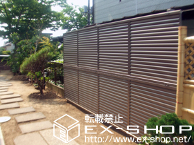 のフェンス・柵 プリレオR5型フェンス アルミ多段柱施工 施工例