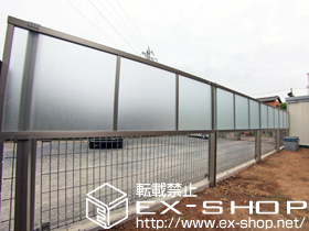 のフェンス・柵 シャレオRP型フェンス 多段柱仕様[フリーポール] 施工例