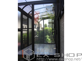 のテラス囲い・サンルーム ほせるんですII R型 床納まり 積雪〜20cm対応＋ほせるんですII R型 延長用テラス屋根 積雪〜20cm対応 施工例