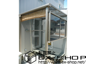 のテラス屋根 ライザーテラスII F型 単体 テラスタイプ 積雪〜20cm対応＋【外観右側】側面スクリーン 1段仕様＋吊下げ物干し 標準 2本入 施工例