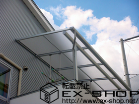 のバルコニー・ベランダ屋根 ヴェクターテラス F型 屋根タイプ 単体 積雪〜20cm対応+水平式物干し 2本入り 施工例