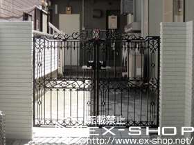 の門扉 イリス門扉G型 両開き 75角門柱使用+オートクローザー部材 施工例