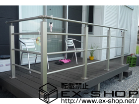 のフェンス・柵 シンプルモダンデッキフェンス2型 横格子 施工例