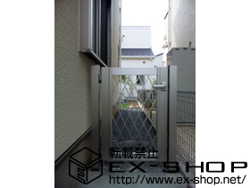 の門扉 エクスライン門扉4型 片開き 門柱使用 施工例