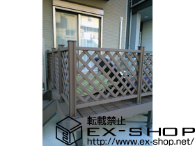 のウッドデッキ リコステージII 単体+リコステージII ウッドフェンス＋開き戸 施工例