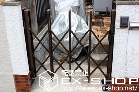 のカーゲート トリップゲート PB型 ノンレール 片開き 施工例